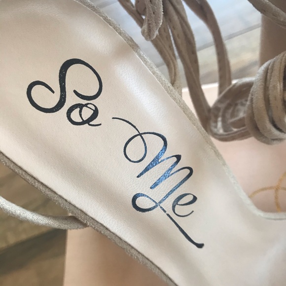 Lace Up Chunky Heels - Picture 5 of 7